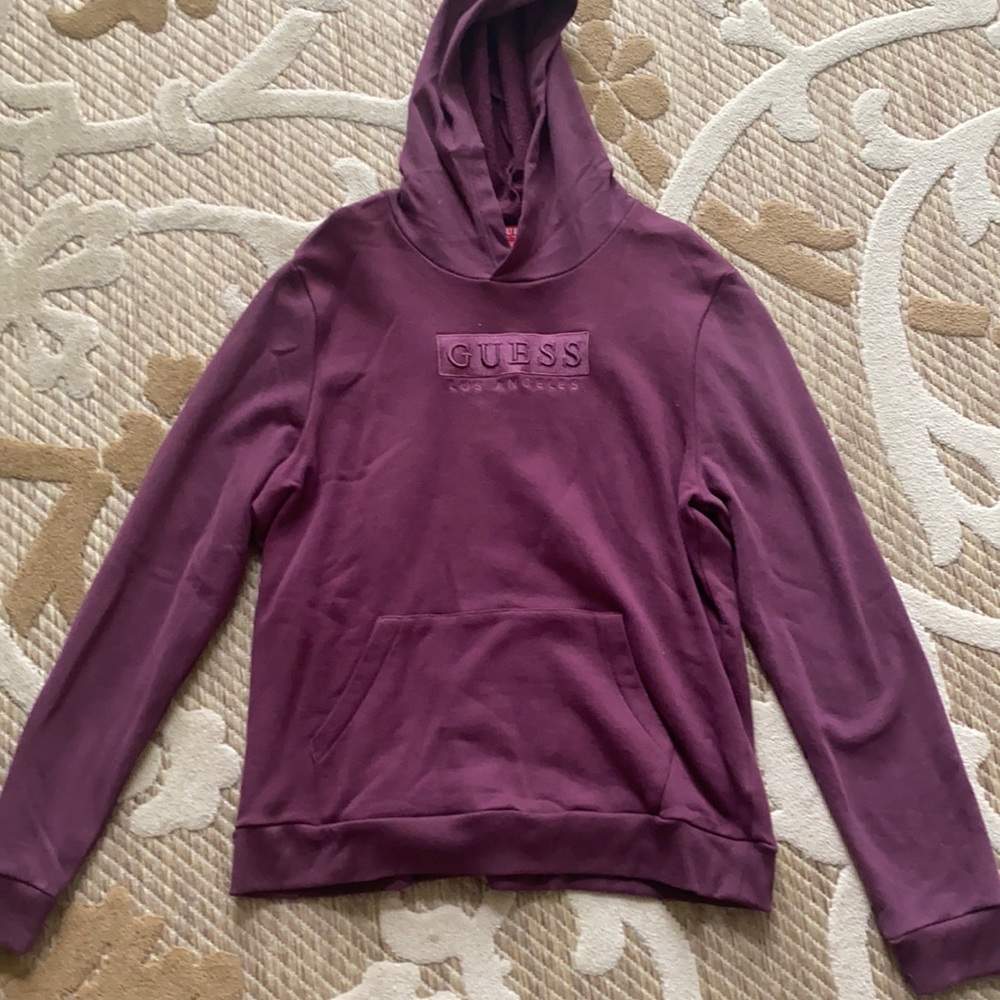 Men’s Guess hoodie